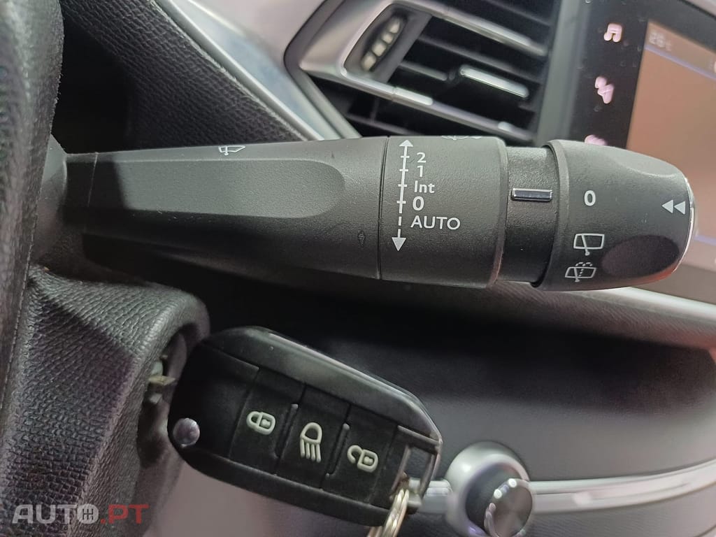 Peugeot 308 SW 1.5 BlueHDi Allure