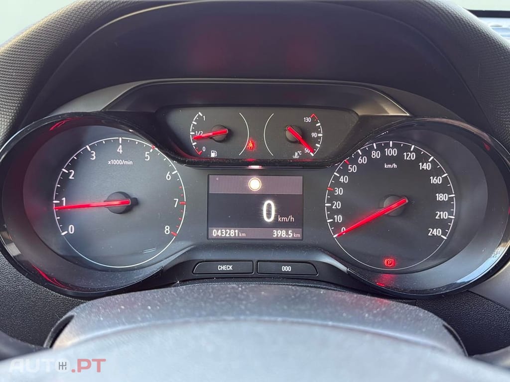 Opel Crossland 1.2 T Business Edition