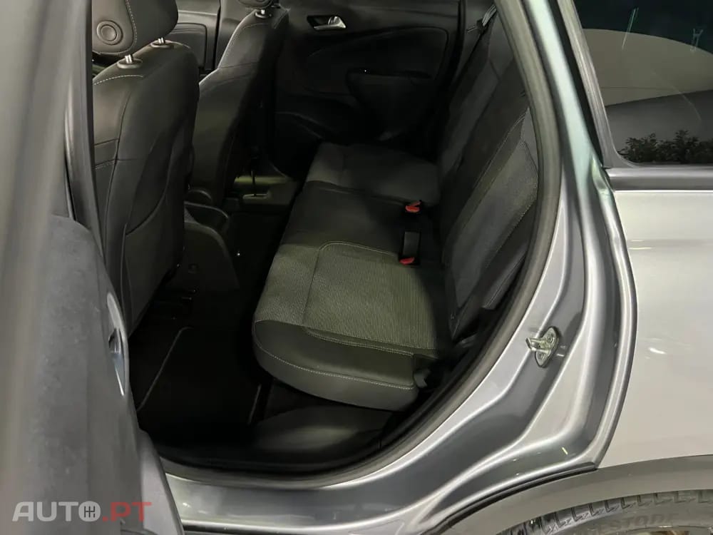 Opel Crossland 1.2 T Elegance