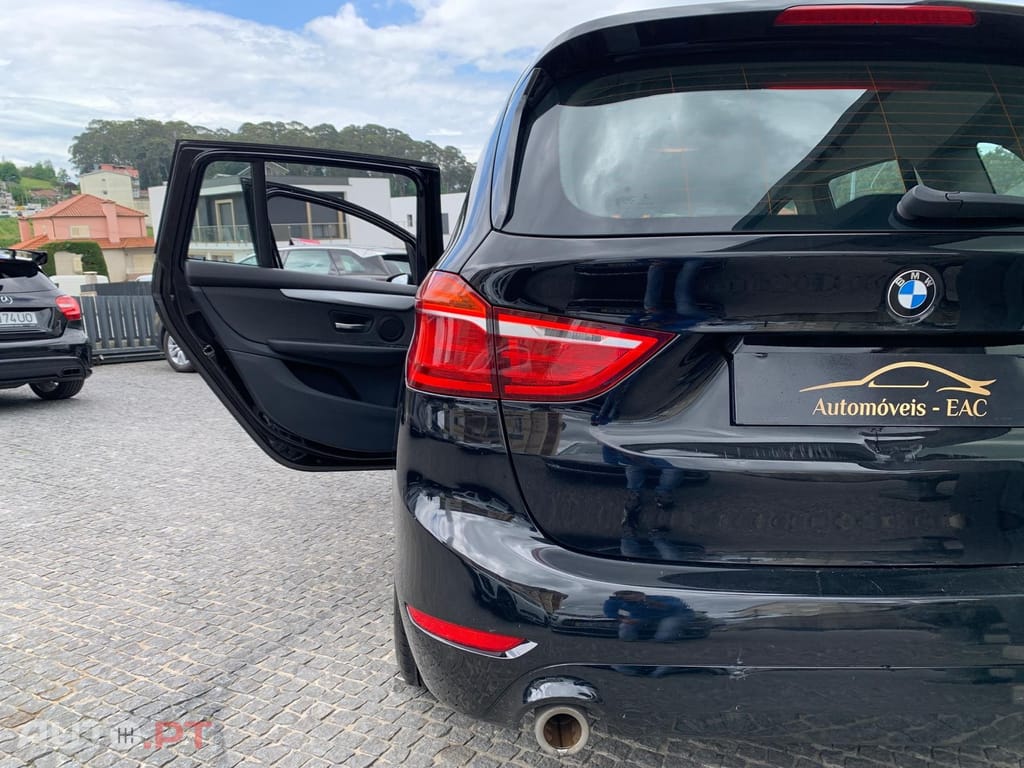 BMW 216 d Advantage Auto