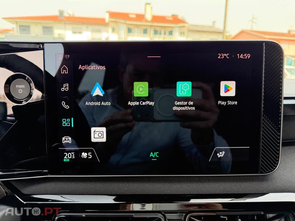 Nissan Micra 52 kWh Advance Two Tone