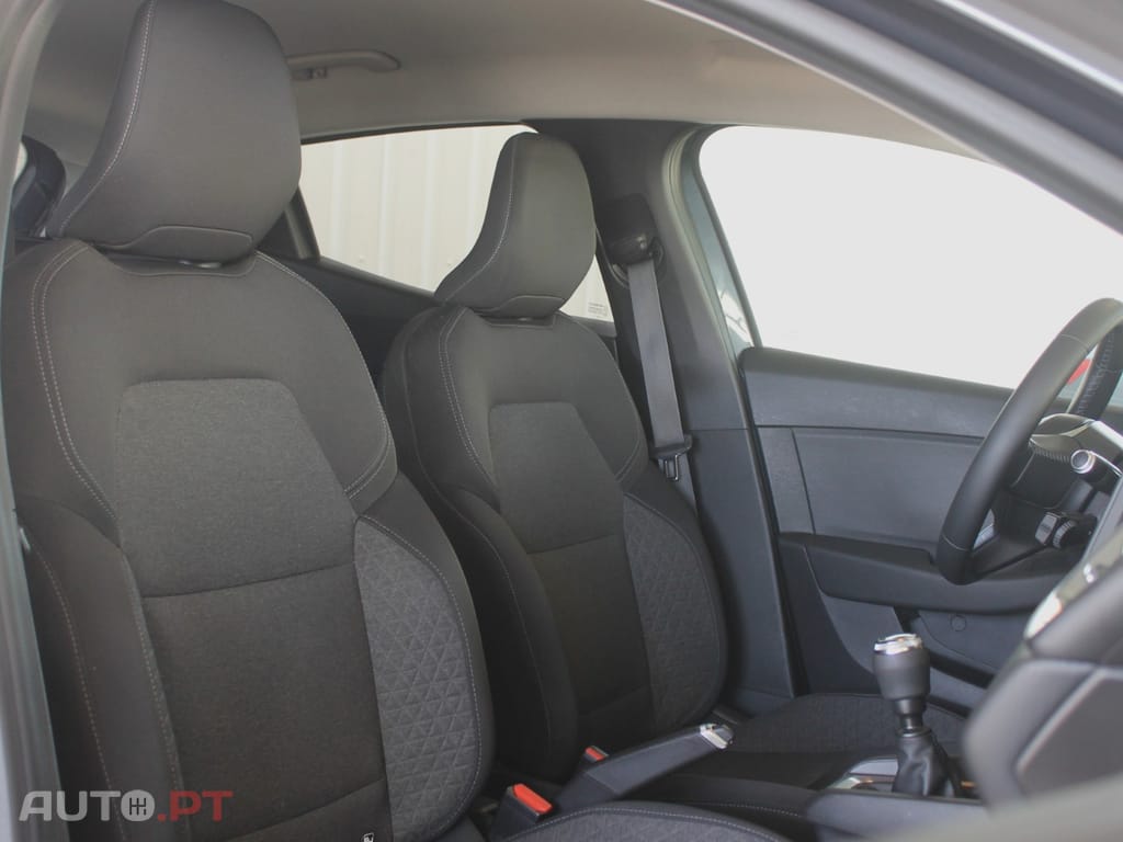 Renault Clio 1.0 TCe Intens Bi-Fuel