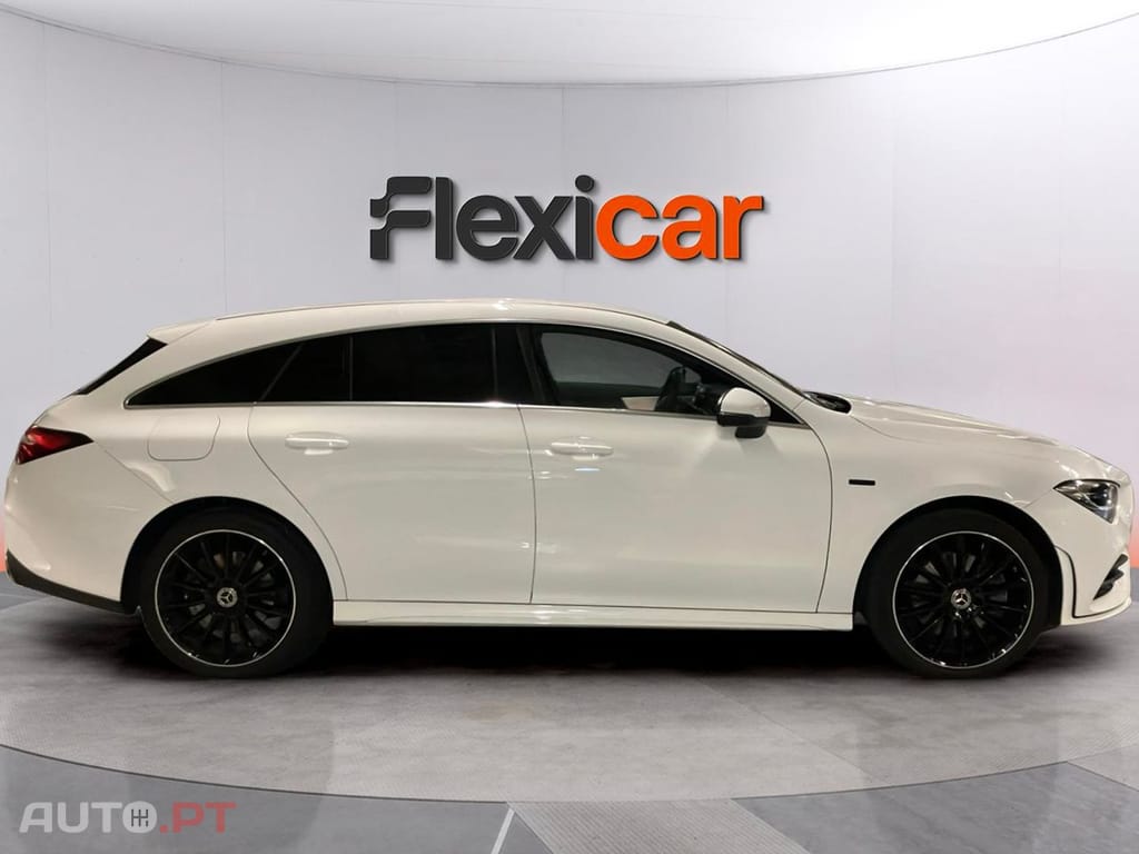 Mercedes-Benz CLA 250 e Shooting Brake AMG Line