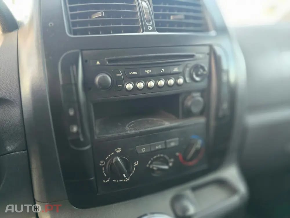 Peugeot Expert 1.6 HDi L2H1 Semi-Vidrado