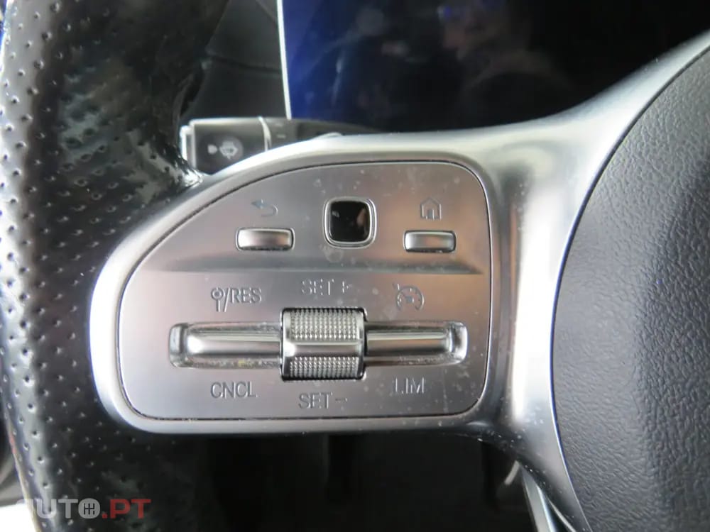 Mercedes-Benz E 300 de AMG Line