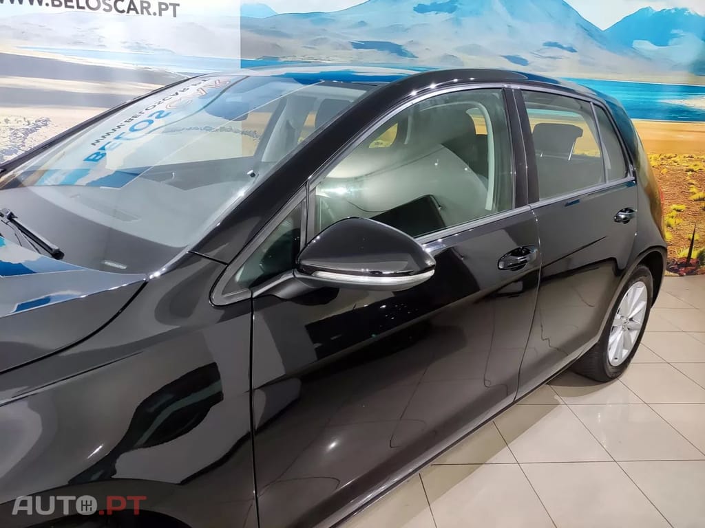 Volkswagen Golf 1.0 TSI Confortline