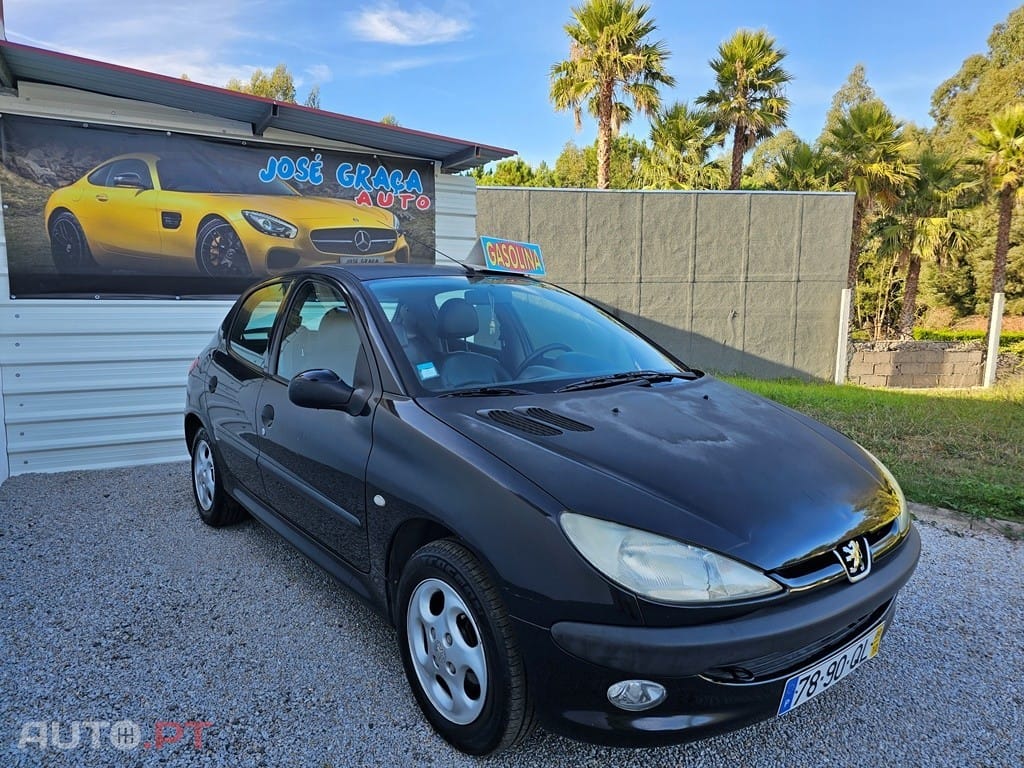 Peugeot 206 1.4 XT