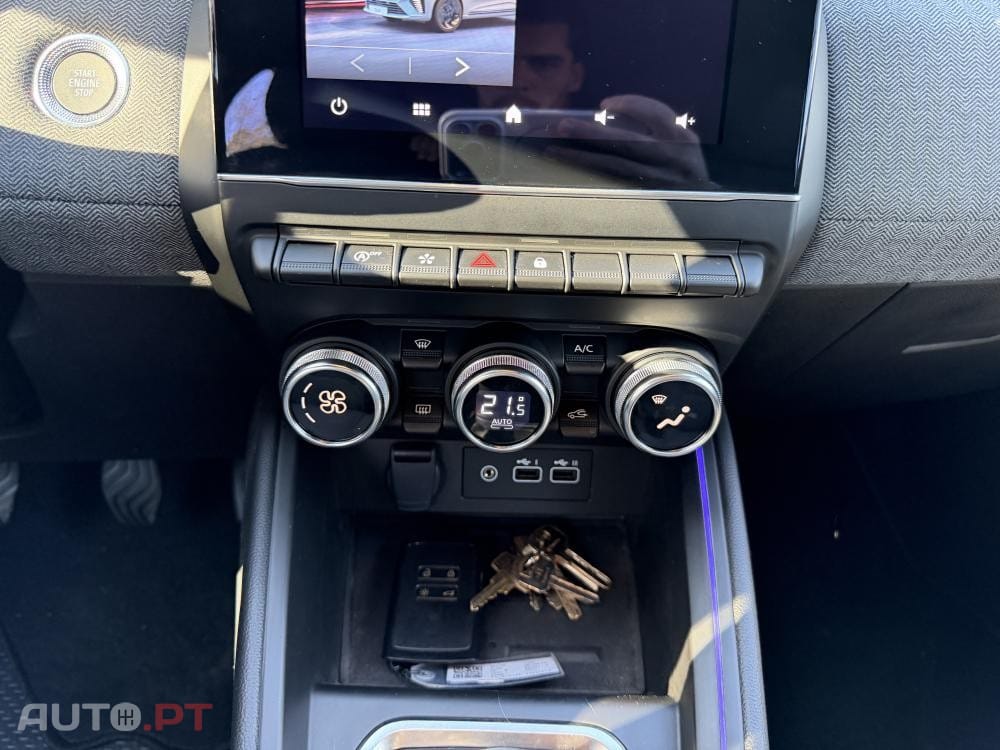 Renault Clio 1.0 TCe Techno Bi-Fuel