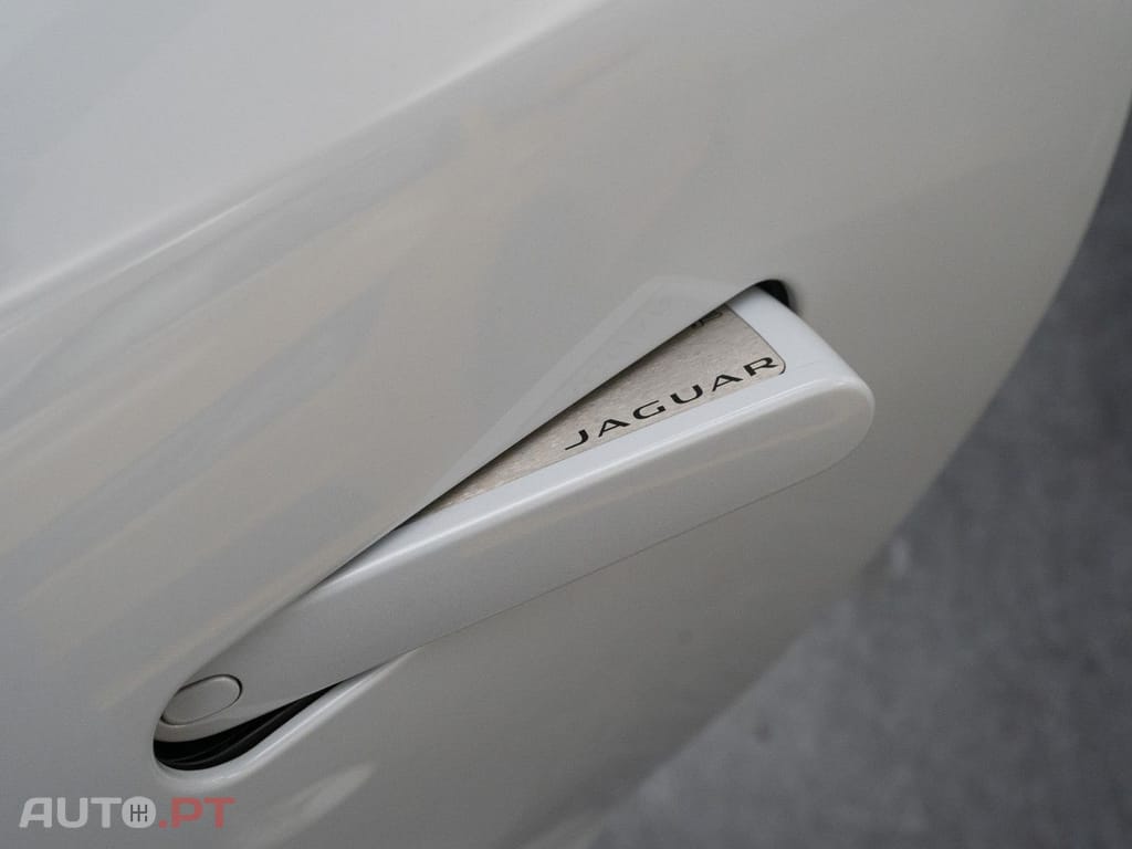 Jaguar F-Type Coupe 2.0 Aut. R-Dynamic