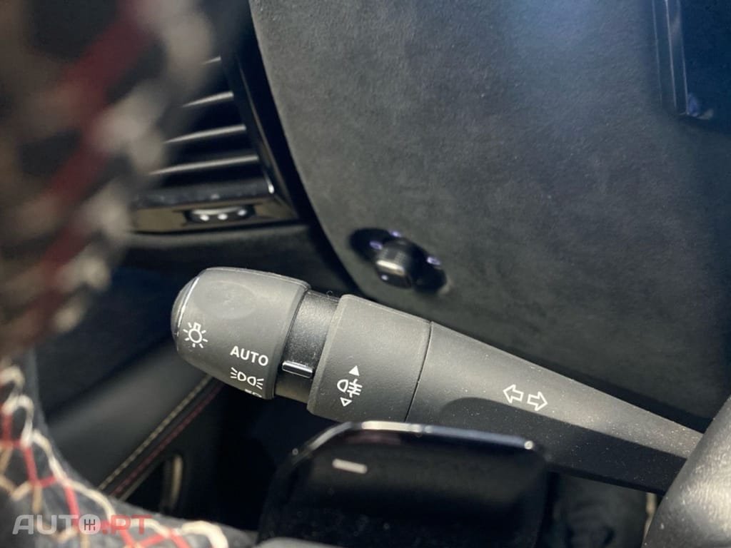 DS DS4 1.2 Puretech 130 EAT8 Performance Line