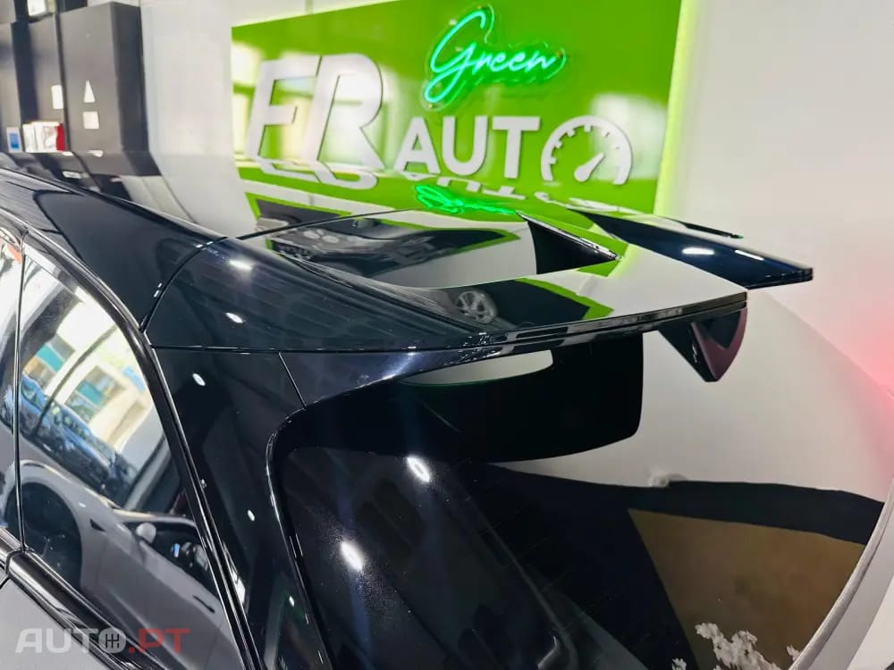 MG MG4 64 kWh Luxury