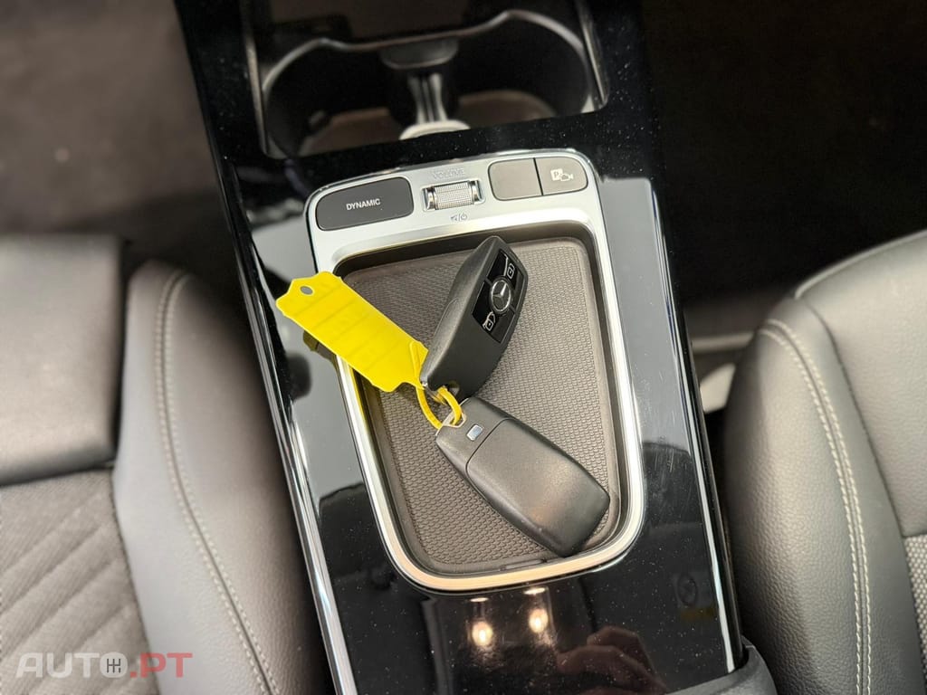 Mercedes-Benz A 250 e