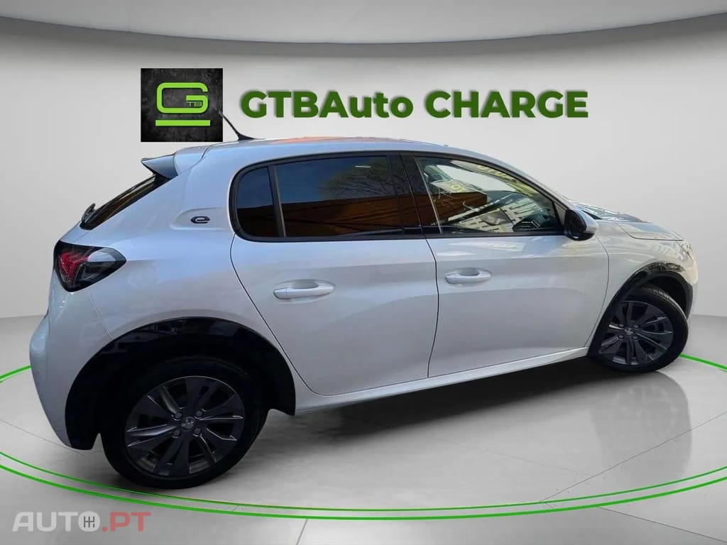 Peugeot E-208 Allure