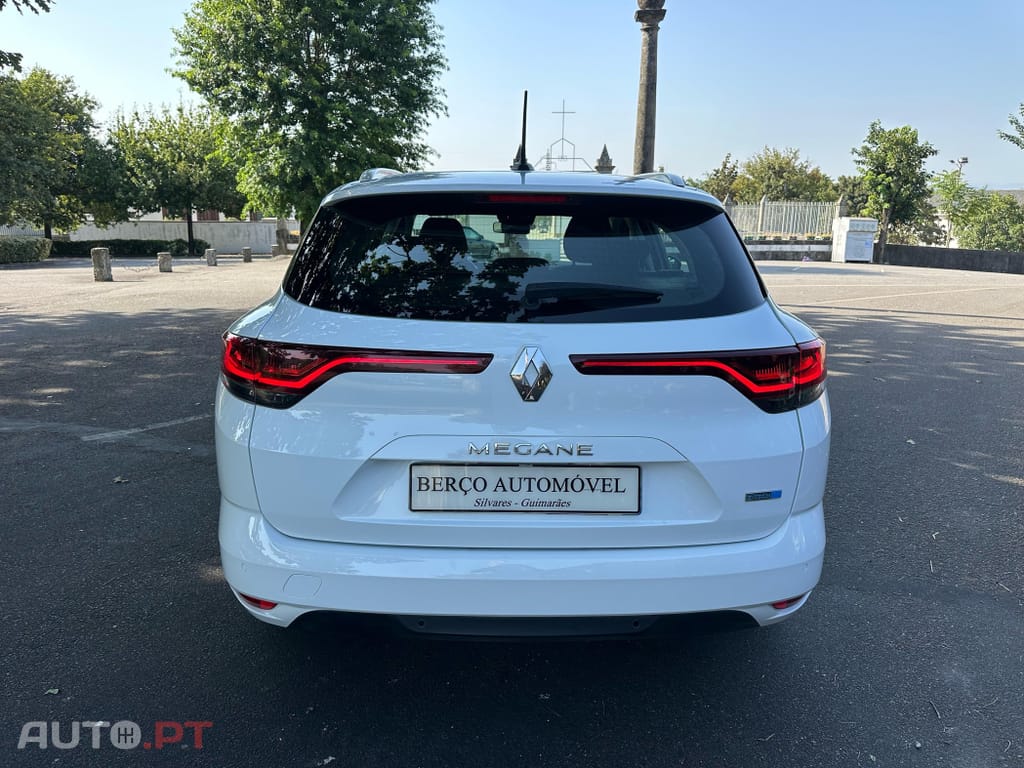 Renault Mégane Sport Tourer 1.6 E-Tech Hybrid