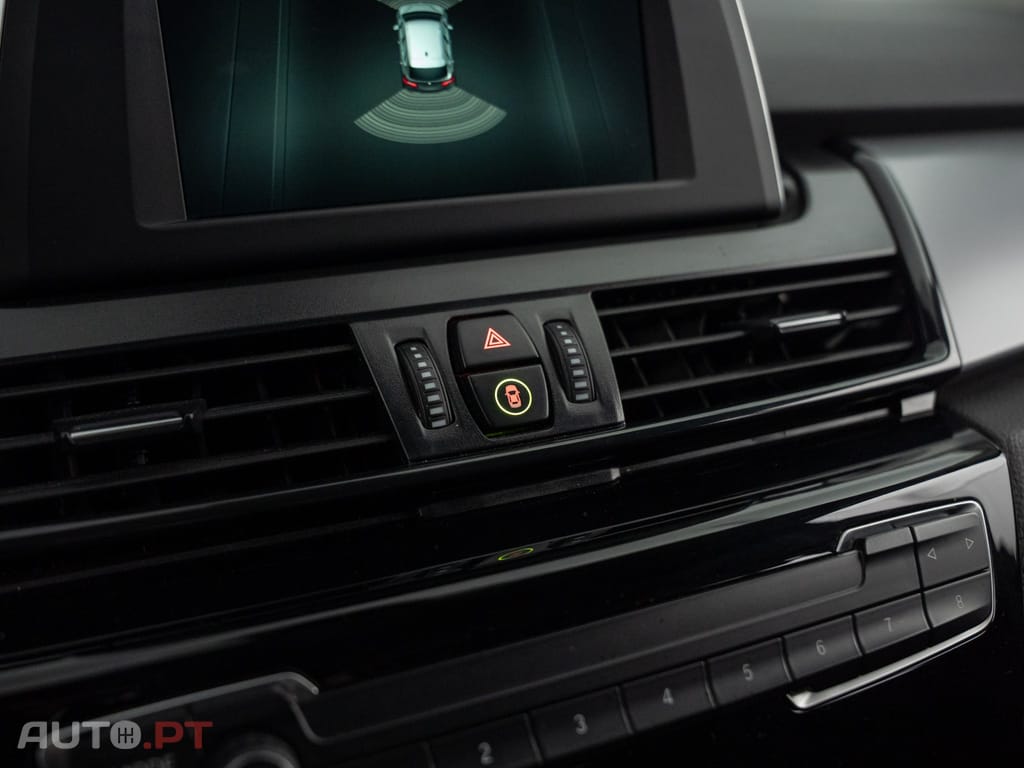 BMW 225 Advantage