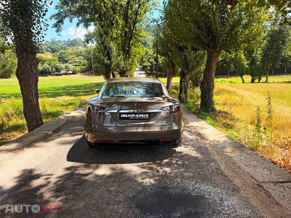 Tesla Model S 70 