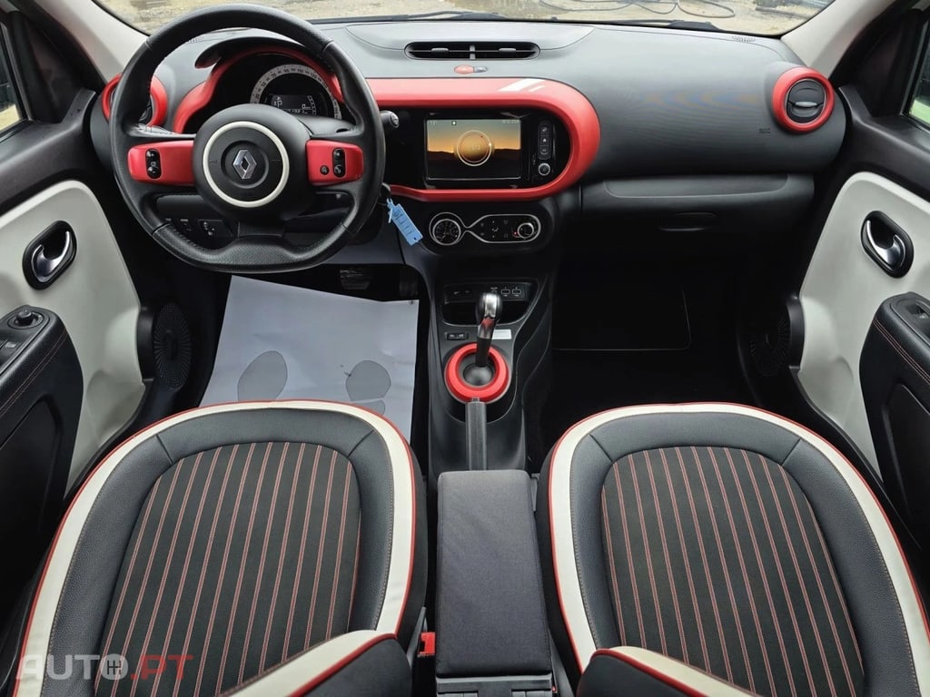 Renault Twingo 0.9 TCe Le Coq Sportif EDC
