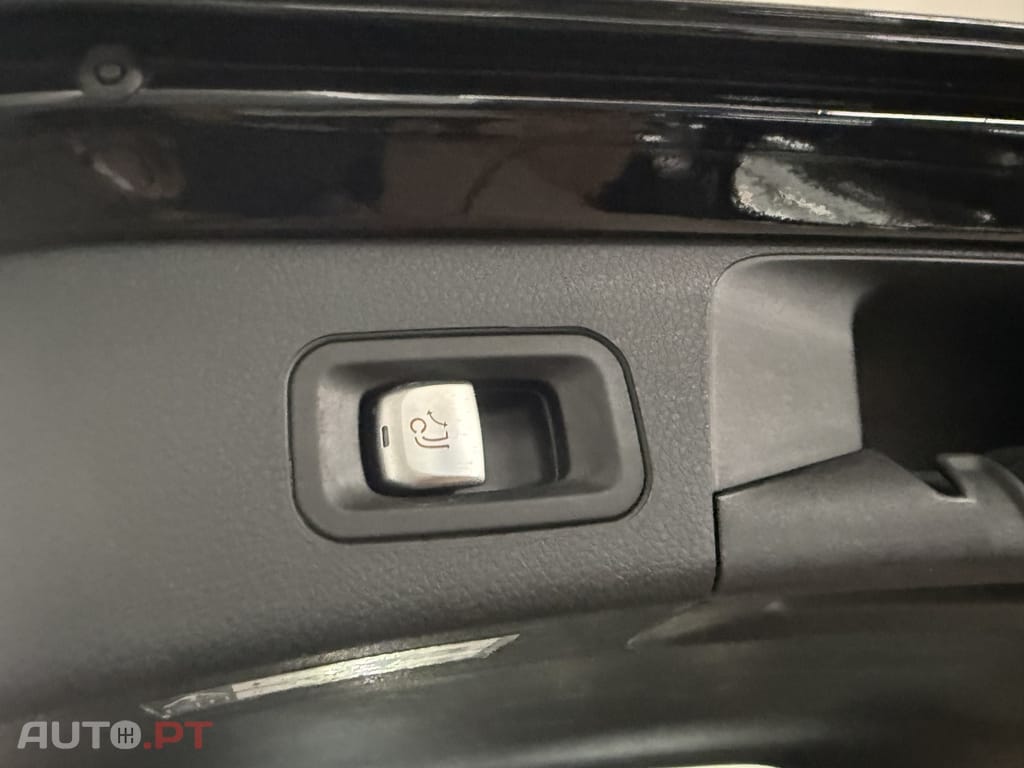 Mercedes-Benz C 220 d Station 9G-TRONIC AMG Line