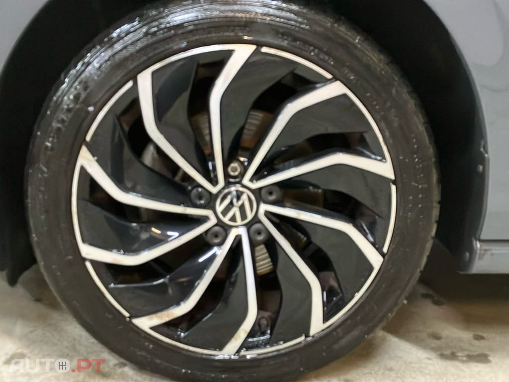Volkswagen Golf 1.0 TSI Life