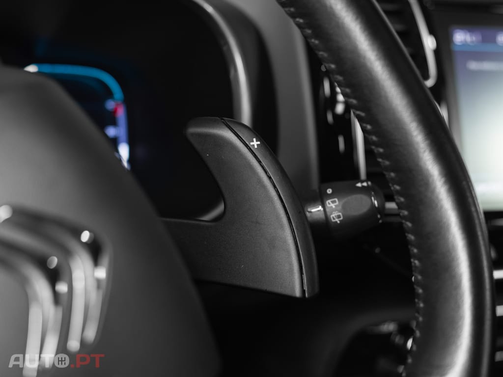 Citroen C5 Aircross 1.6 PureTech Shine J19 EAT8