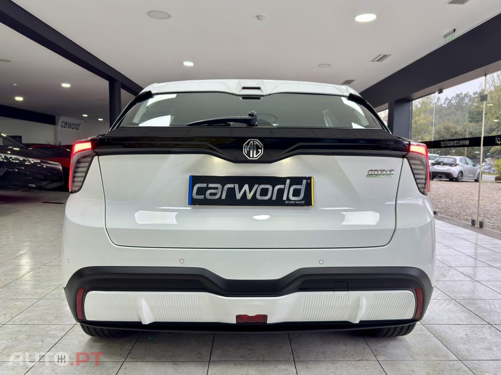 MG MG4 51 kWh Standard