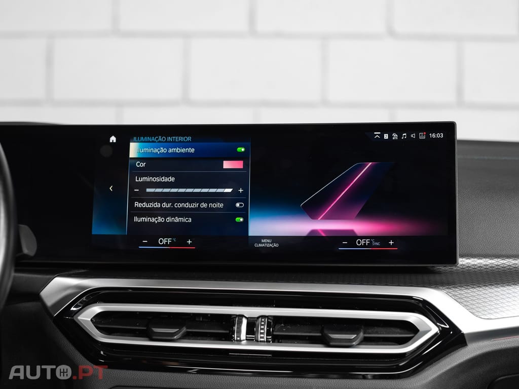 BMW 330 e Touring Pack M Auto