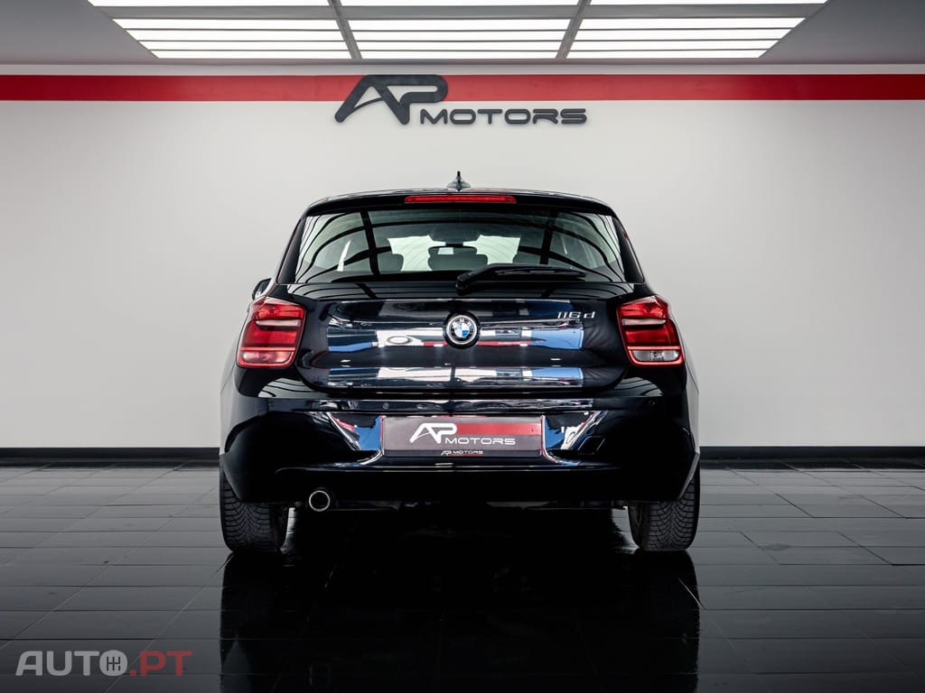 BMW 116 dA Line Urban