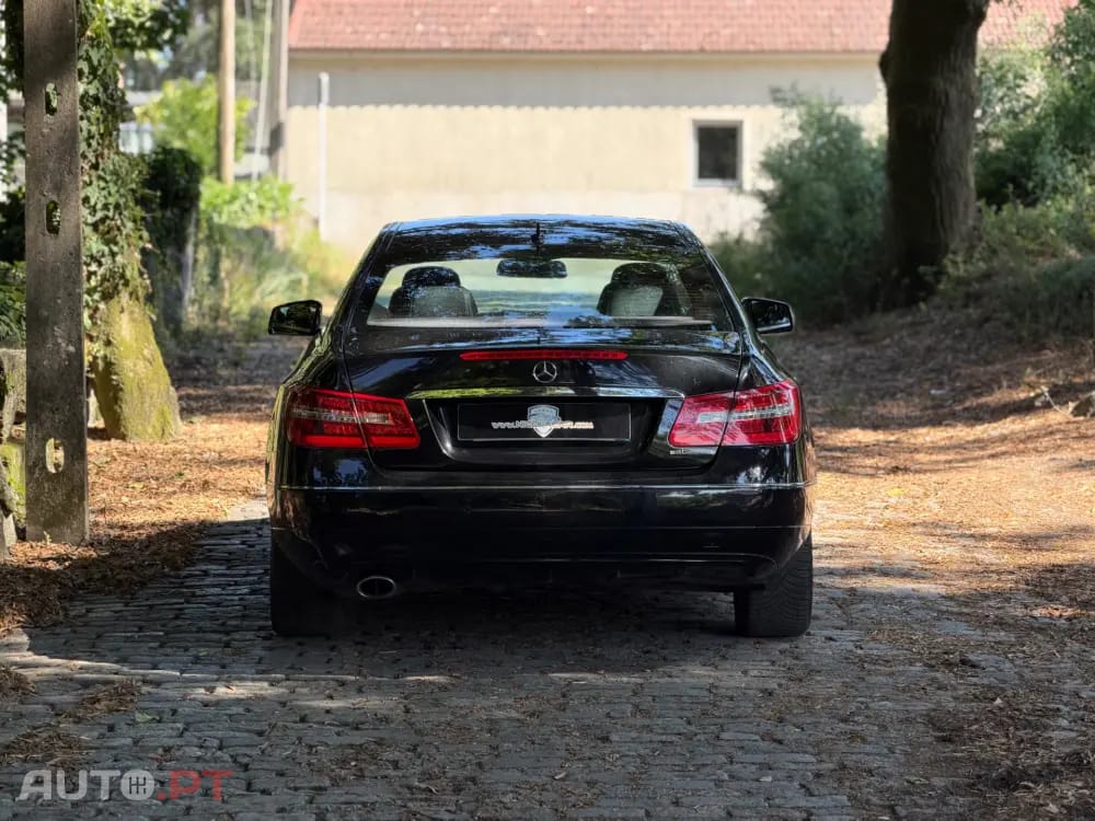 Mercedes-Benz E 220 (BlueTEC) d 9G-TRONIC