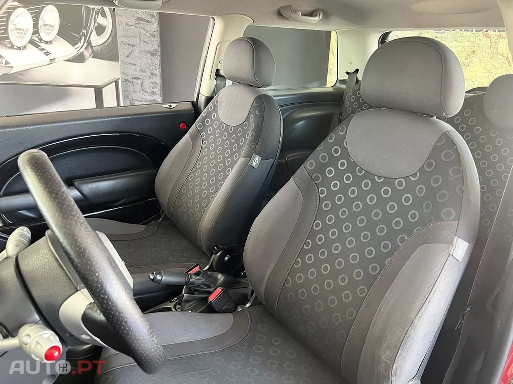 MINI Cooper One 1.4 D