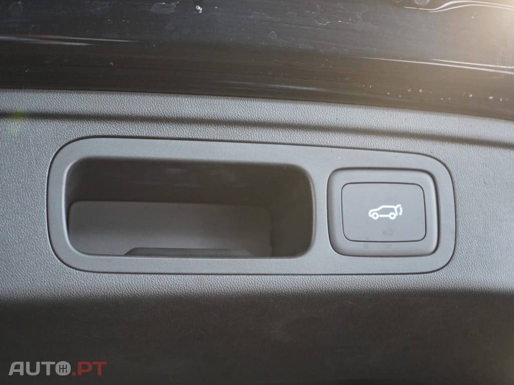 MG HS 1.5 T-GDI Plug In Hybrid Luxury
