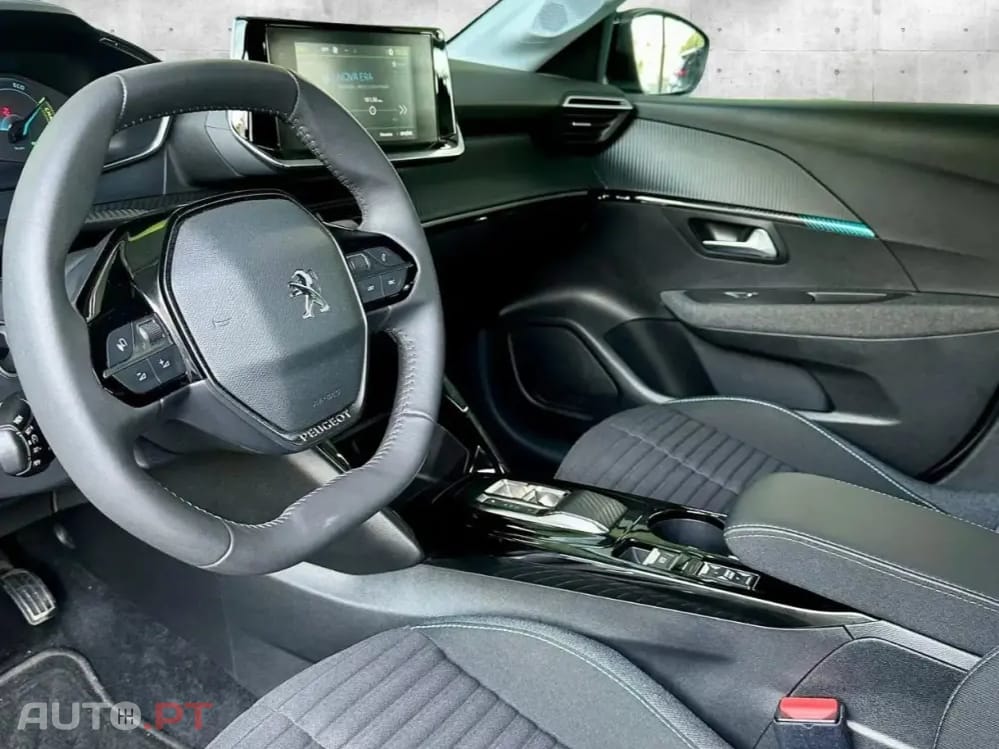 Peugeot E-208 50 kWh Active