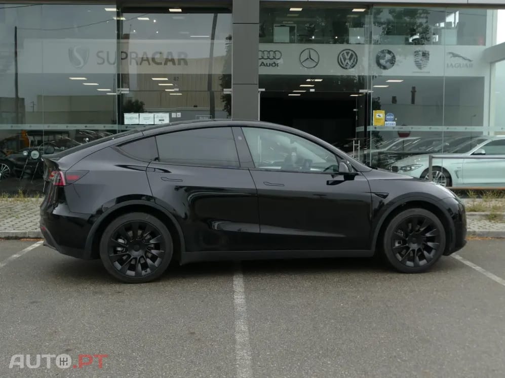 Tesla Model Y Tração Traseira
