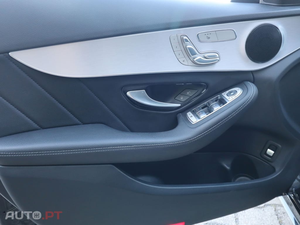 Mercedes-Benz C 300 de AMG Line