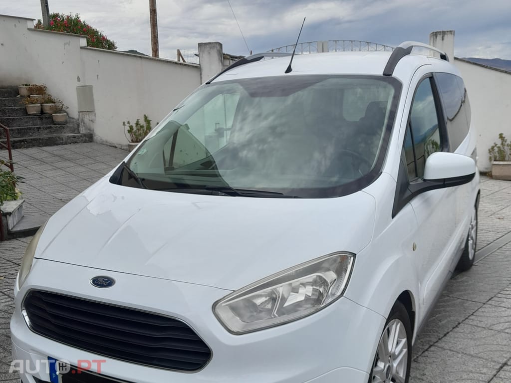 Ford Tourneo Courier