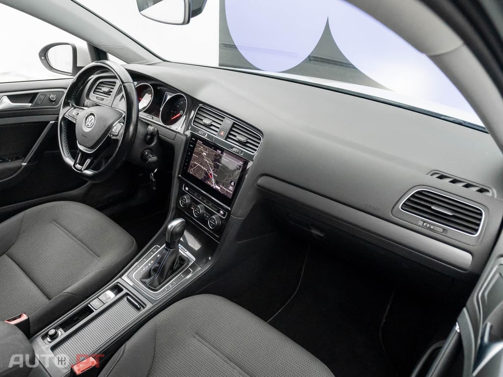 Volkswagen e-Golf AC/DC