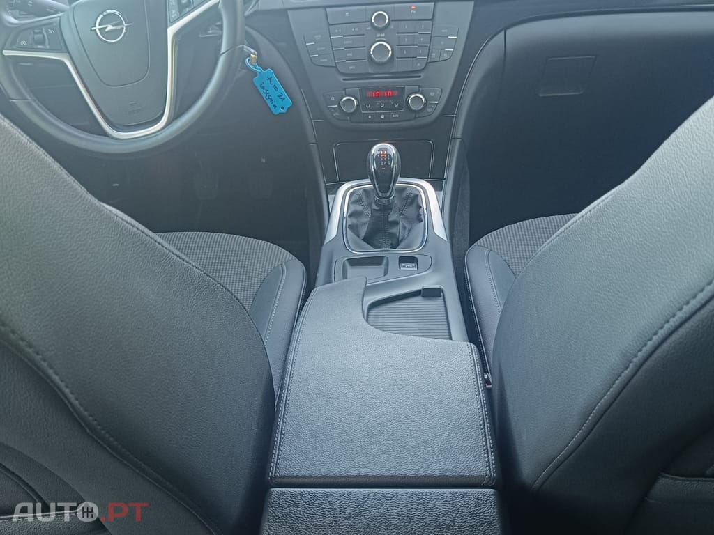 Opel Insignia 2.0 CDTi Cosmo ecoFLEX