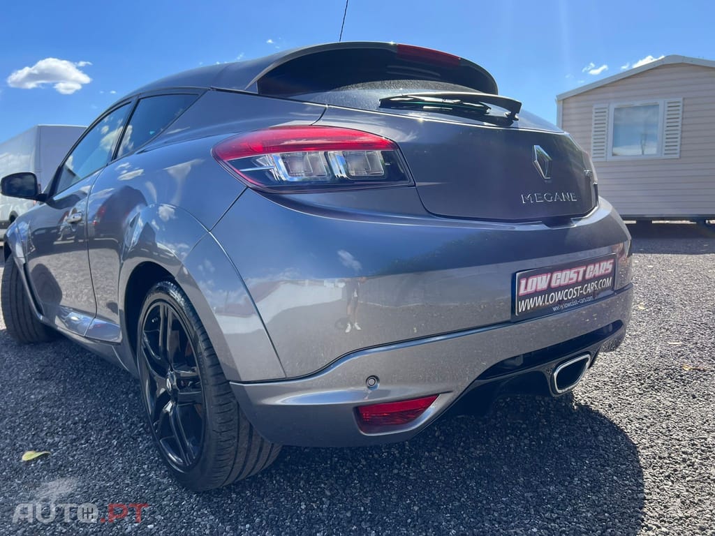 Renault Mégane Coupe 2.0 T 16V RS