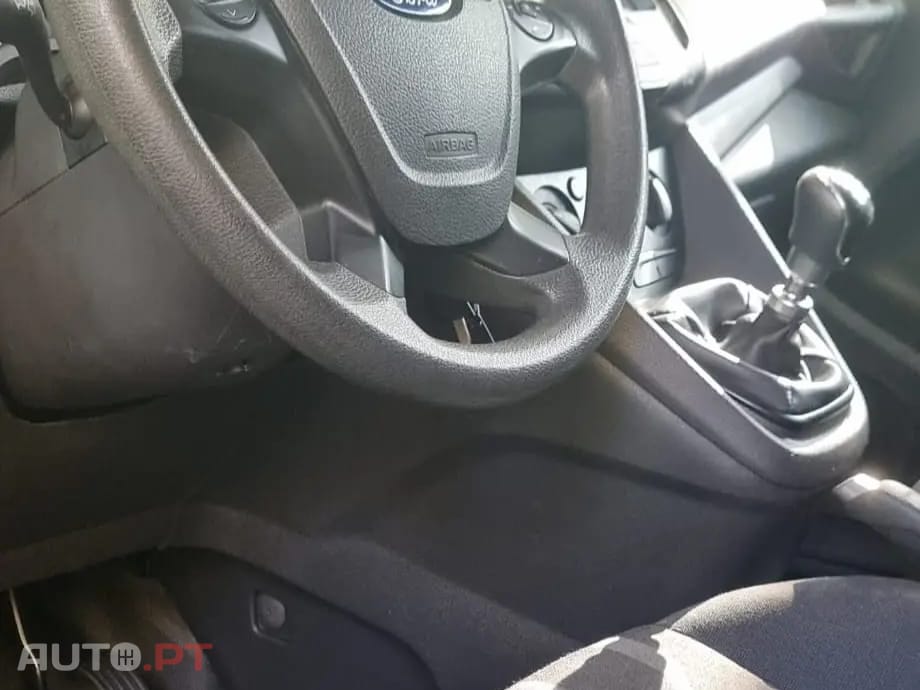 Ford Transit Connect L2 3 Lugares