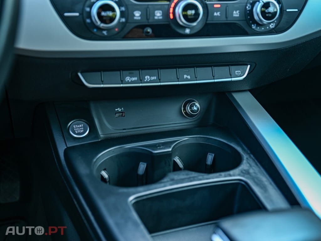 Audi A4 2.0 TDI Design S tronic