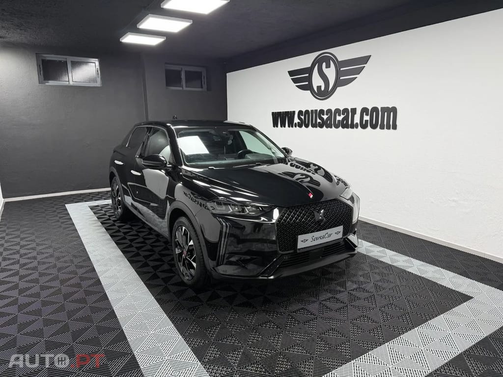 DS DS3 E-Tense Performance Line +