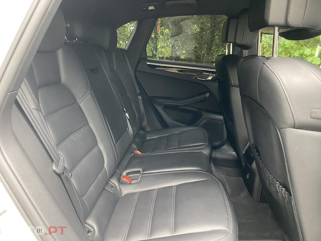 Porsche Macan S