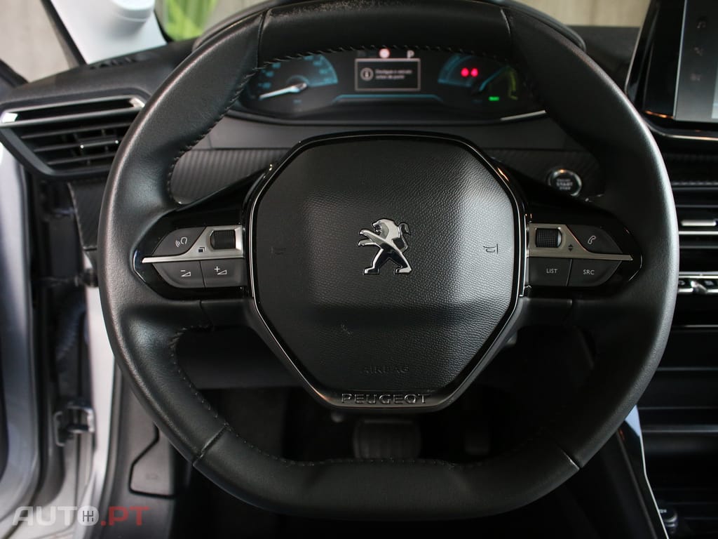 Peugeot E-208 50 kWh Active Pack