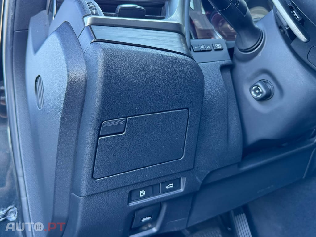 Lexus ES Executive+