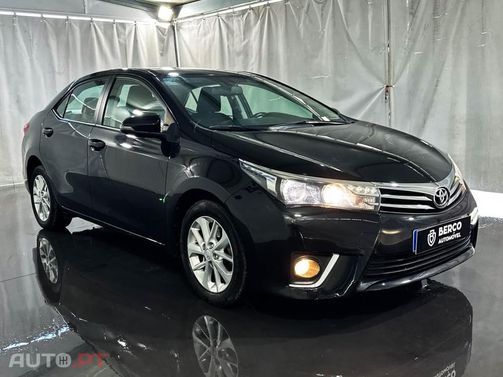 Toyota Corolla 1.4 D-4D Exclusive +Navi MM