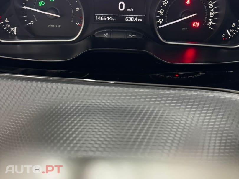 Peugeot 208 1.2 PureTech GT Line