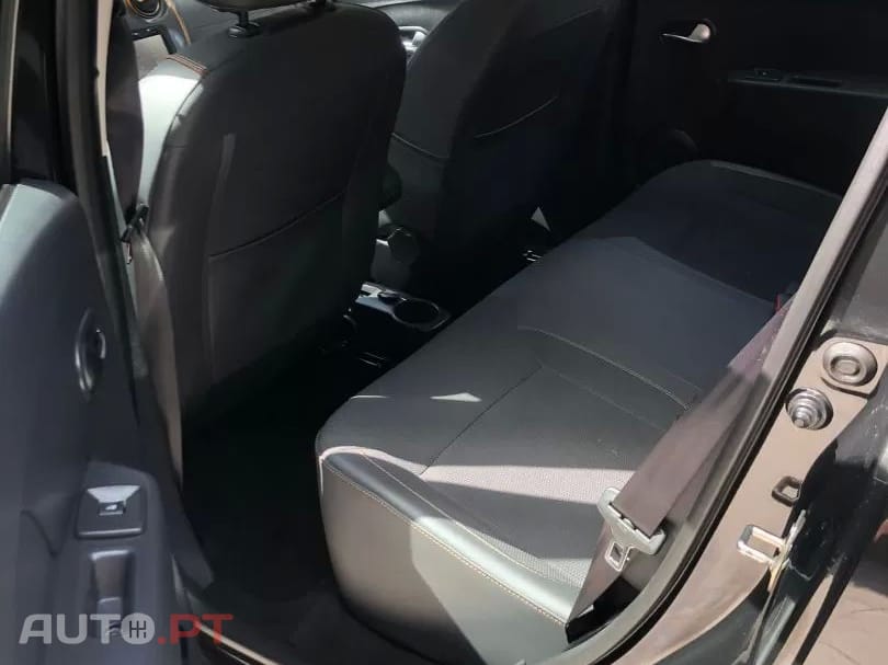 Dacia Sandero Stepway TCe 90 S&S Prestige