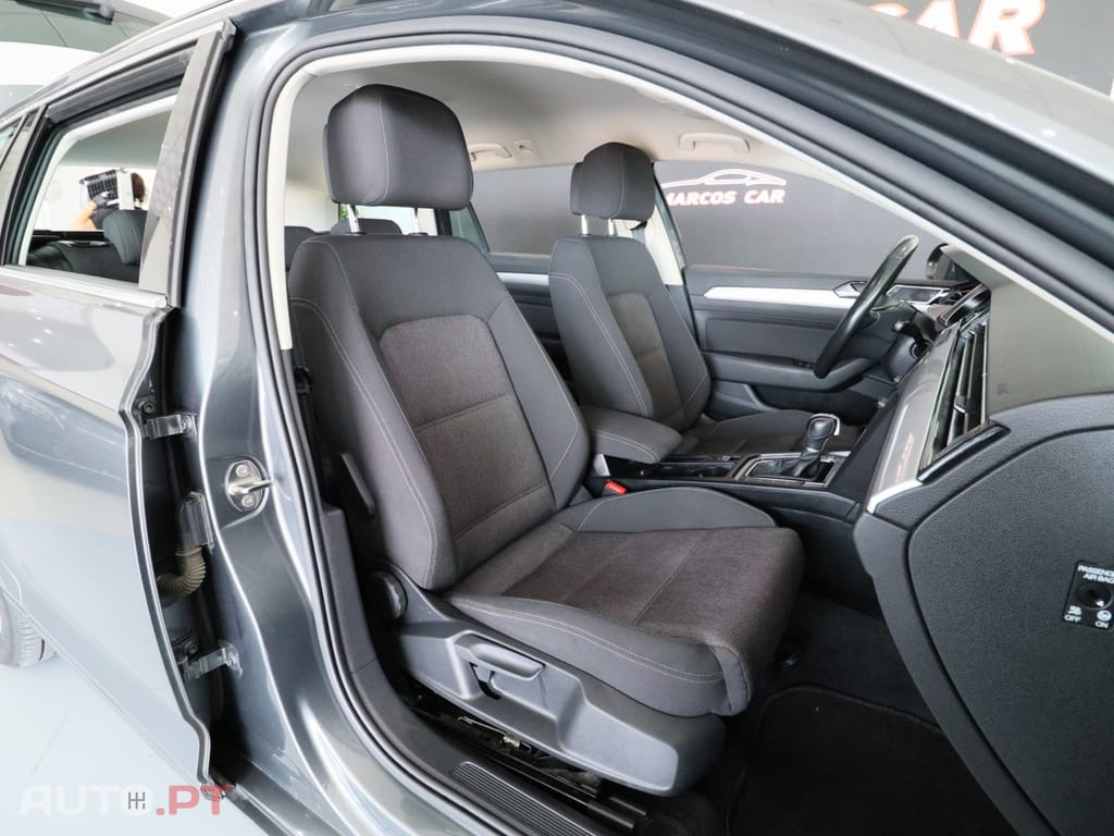 Volkswagen Passat Variant 2.0 TDi Confortline DSG