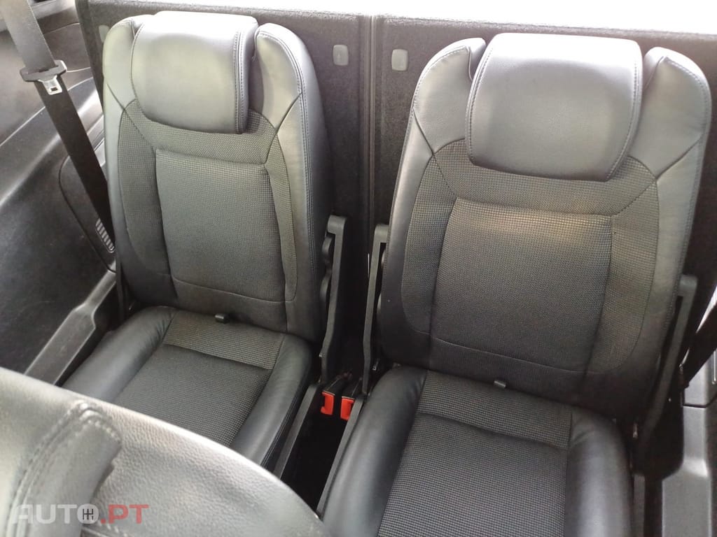 Ford S-Max 2.0 TDCi Titanium 7L