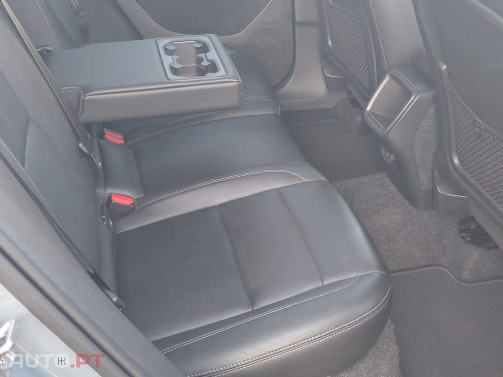 Volvo XC40 R-design