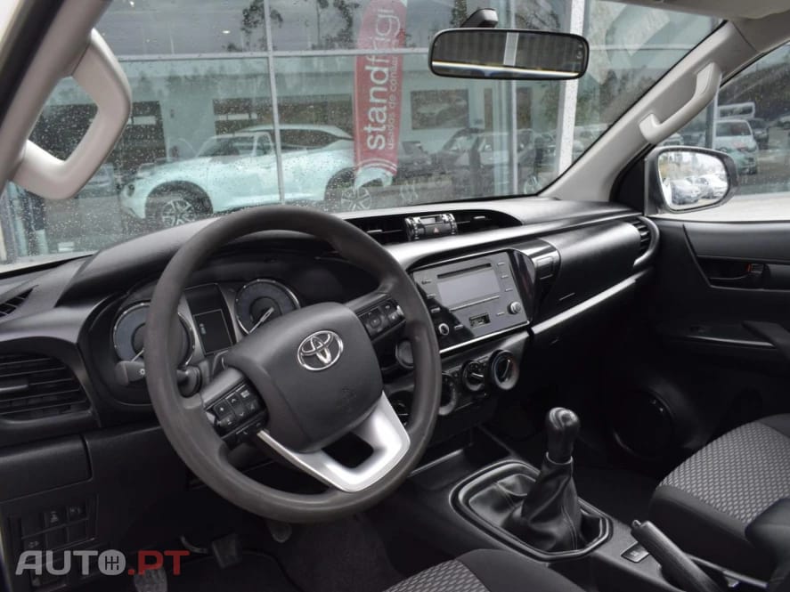 Toyota Hilux 2.4 D-4D 4WD